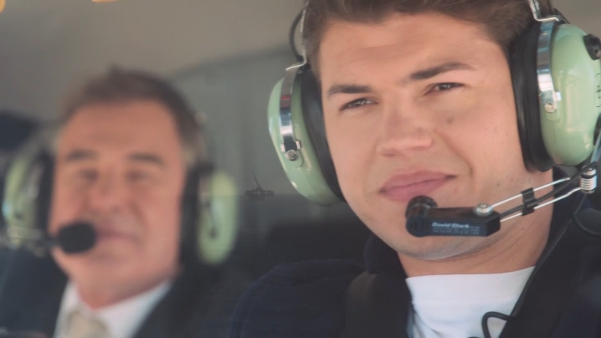 Ludo en Valentijn maken een vliegreisje